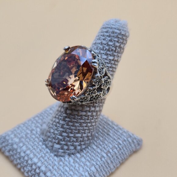Size 6.75 Sterling Silver Very Large Cubic Zirconia And Marcasite's Ring A5419 - Picture 4 of 10